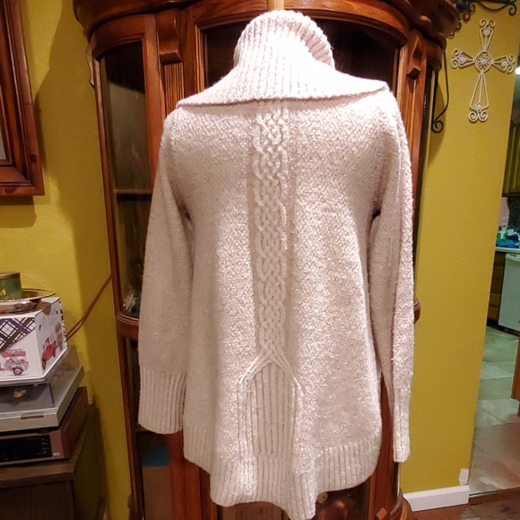 ANTHROPOLOGIE ANGEL OF THE NORTH SWEATER M - Picture 3 of 4